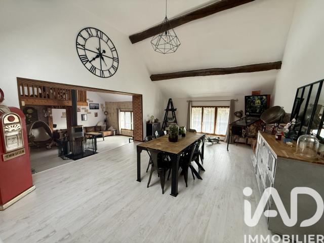 Appartement 5 pièces 142 m²