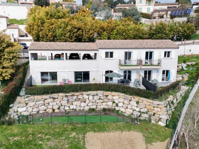 Appartement 5 pièces 143 m²