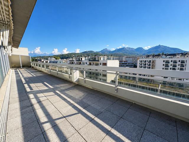 Appartement 5 pièces 143 m²