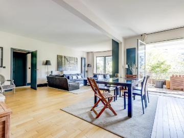 Appartement 5 pièces 143 m²