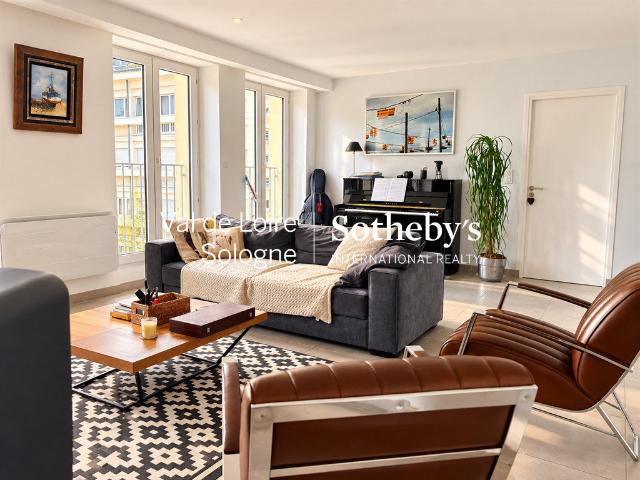Appartement 5 pièces 143 m²