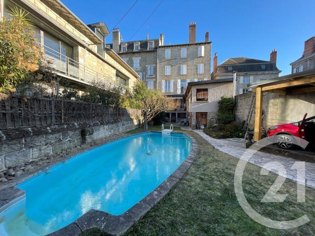 Appartement 5 pièces 144 m²