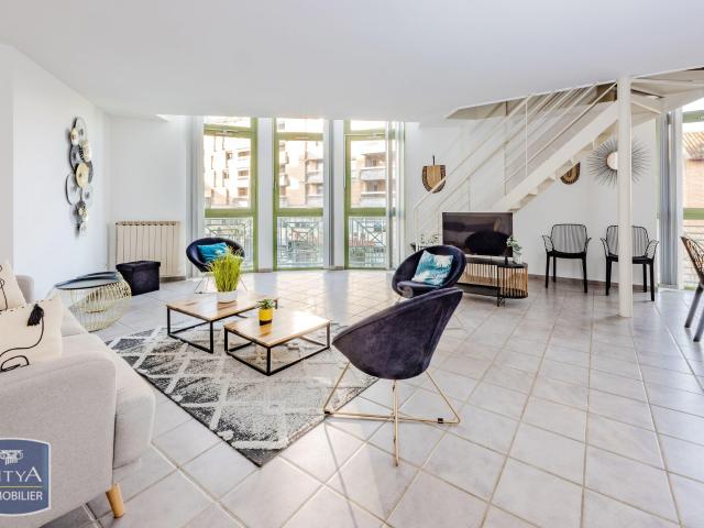 Appartement 5 pièces 144 m²