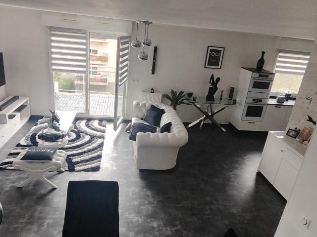 Appartement 5 pièces 144 m²