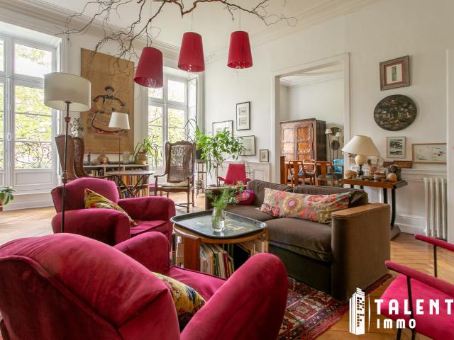 Appartement 5 pièces 144 m²