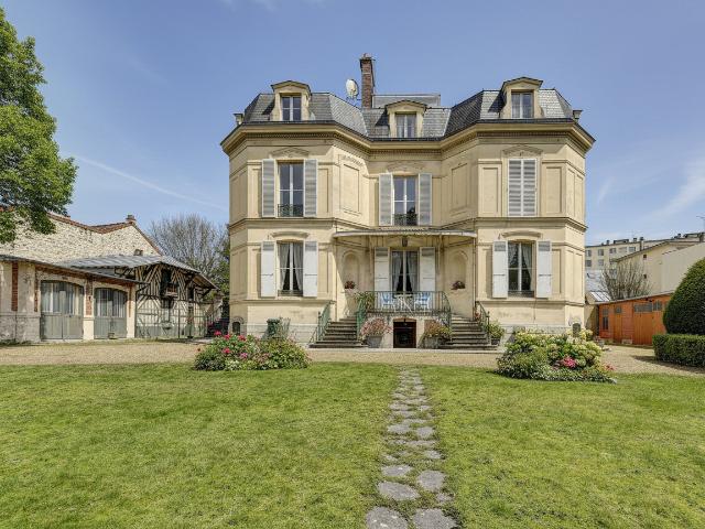 Appartement 5 pièces 144 m²