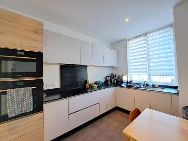 Appartement 5 pièces, 144 m² à louer à Tours 37000