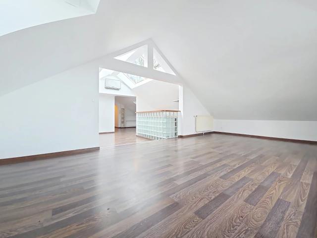 Appartement 5 pièces 145 m²