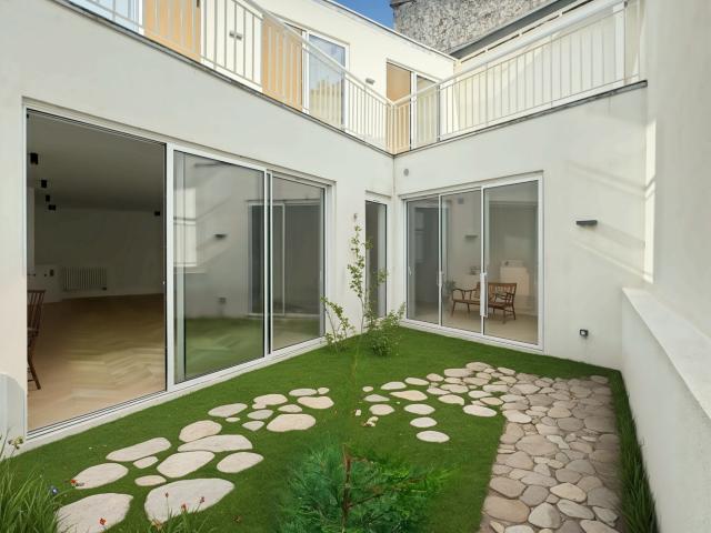 Appartement 5 pièces 146 m²