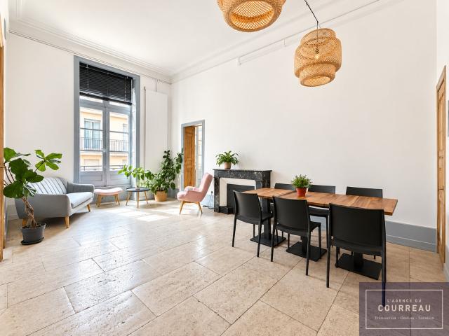Appartement 5 pièces 146 m²