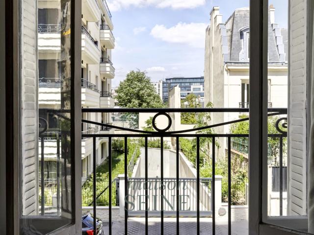 Appartement 5 pièces 146 m²