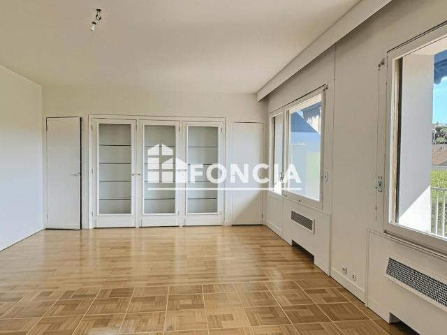 Appartement 5 pièces 146 m²
