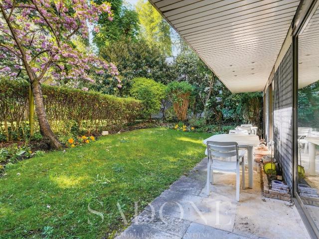 Appartement 5 pièces 146 m²
