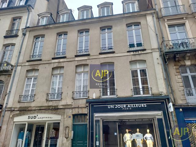 Appartement 5 pièces, 146 m² à louer à Rennes 35000