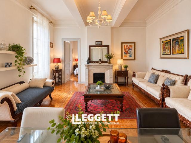 Appartement 5 pièces 147 m²