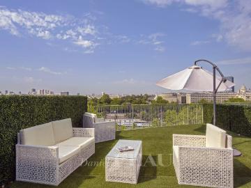 Appartement 5 pièces 148 m²