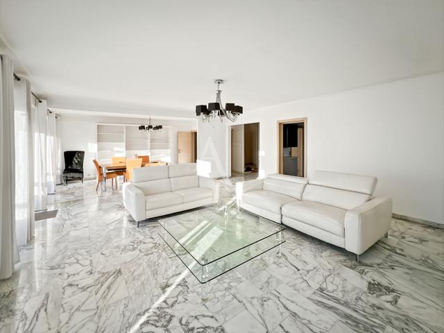 Appartement 5 pièces 149 m²