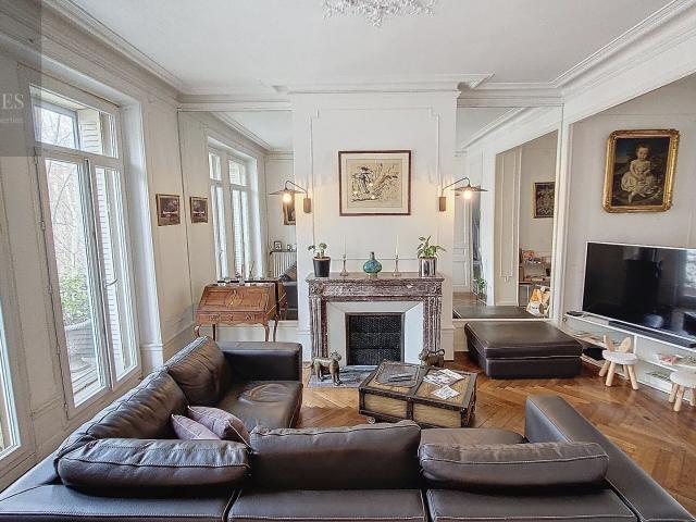 Appartement 5 pièces 149 m²