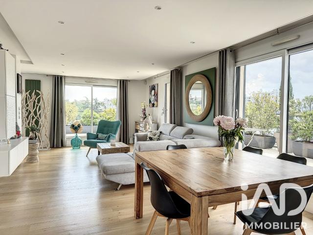 Appartement 5 pièces 149 m²