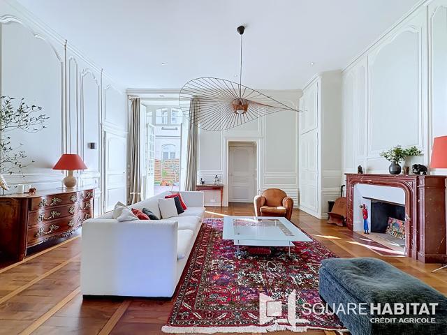Appartement 5 pièces 150 m²