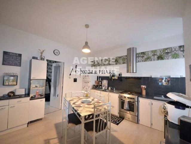 Appartement 5 pièces 150 m²