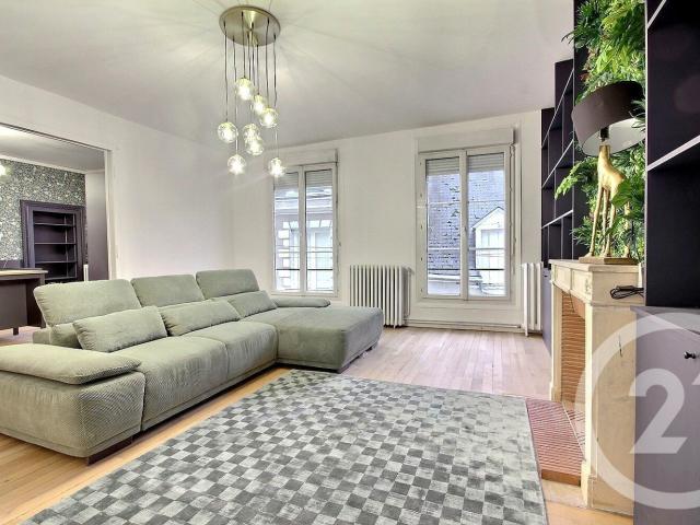 Appartement 5 pièces 150 m²