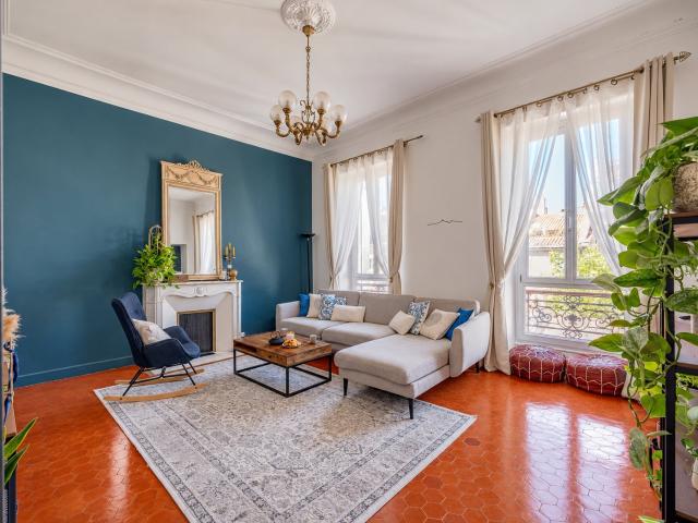 Appartement 5 pièces 150 m²