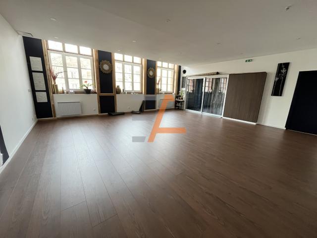 Appartement 5 pièces 150 m²