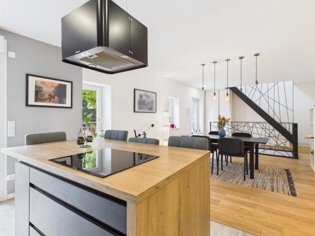 Appartement 5 pièces 151 m²