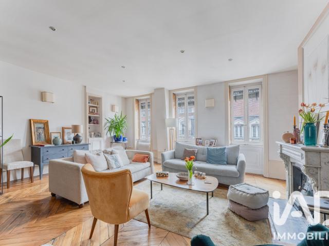 Appartement 5 pièces 151 m²