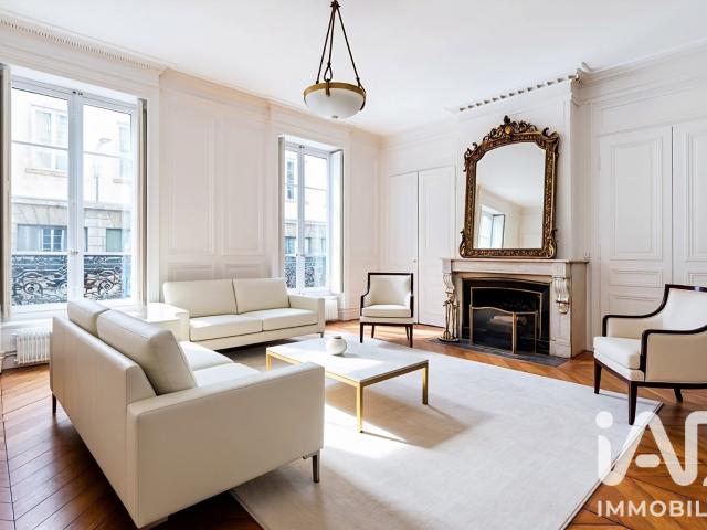 Appartement 5 pièces 152 m²