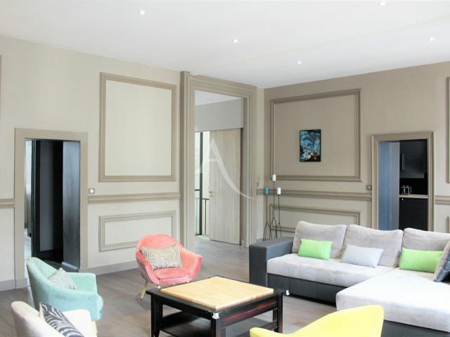 Appartement 5 pièces 152 m²