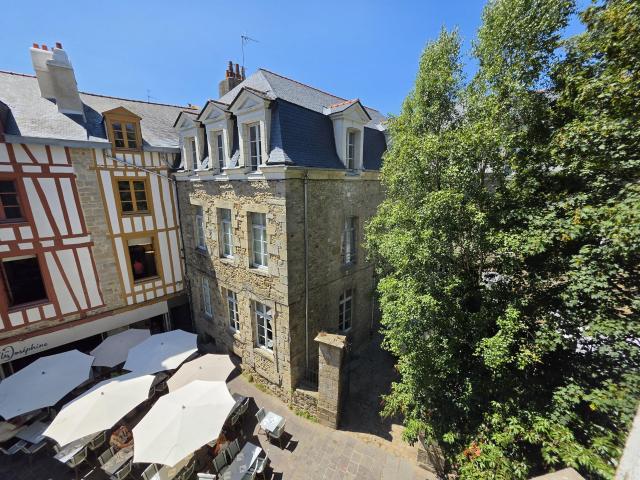 Appartement 5 pièces 153 m²