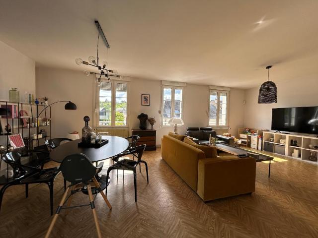 Appartement 5 pièces 153 m²