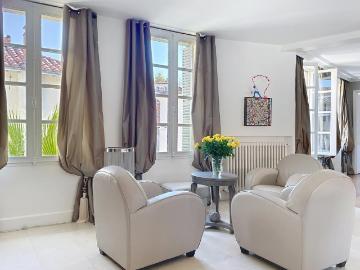 Appartement 5 pièces 154 m²