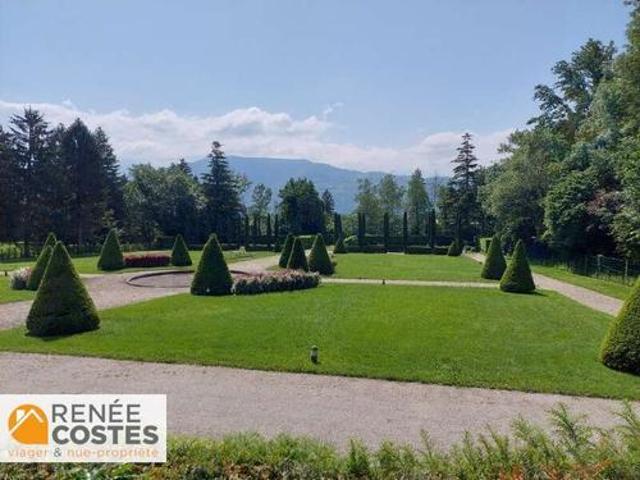 Appartement 5 pièces 154 m²