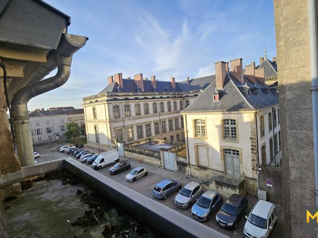 Appartement 5 pièces 154 m²