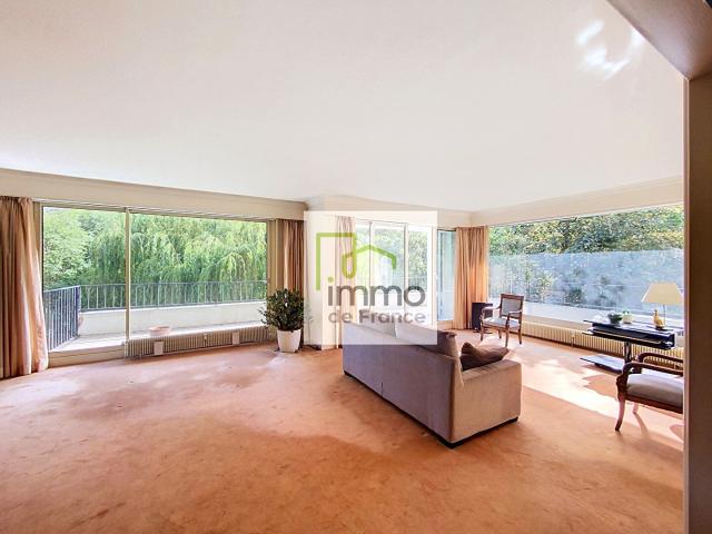 Appartement 5 pièces 155 m²
