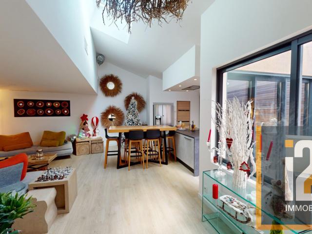 Appartement 5 pièces 156 m²