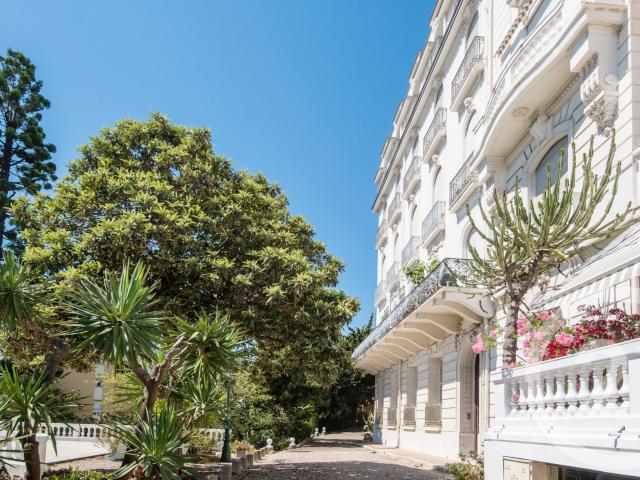 Appartement 5 pièces 157 m²