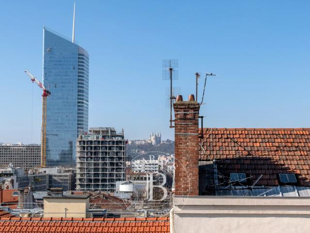 Appartement 5 pièces 158 m²