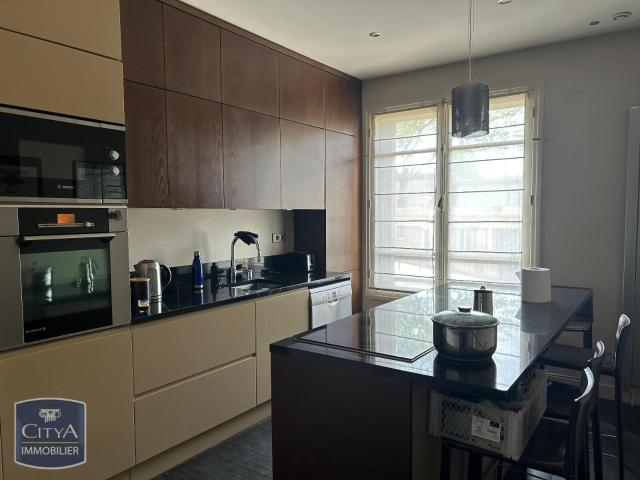 Appartement 5 pièces 158 m²