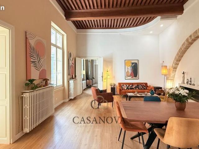 Appartement 5 pièces 158 m²