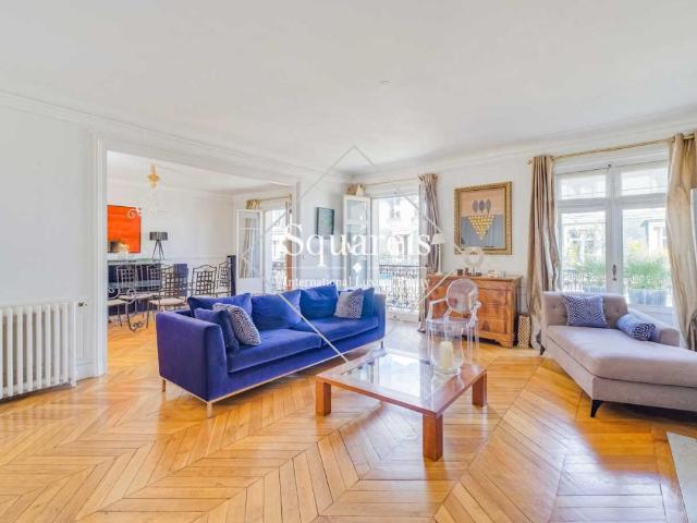 Appartement 5 pièces 158 m²