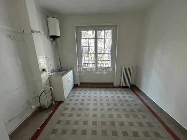 Appartement 5 pièces 158 m²