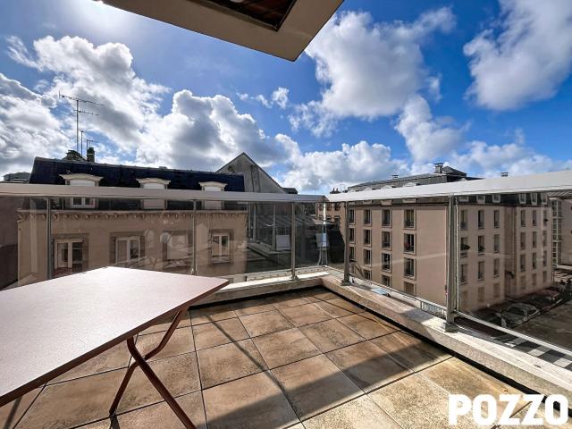 Appartement 5 pièces 159 m²