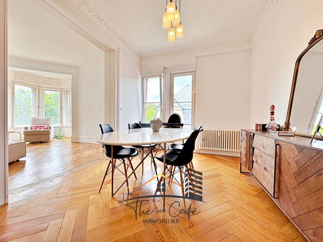 Appartement 5 pièces 161 m²