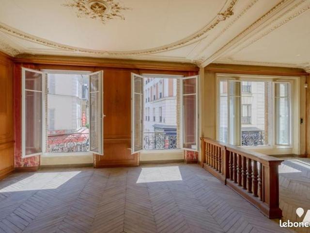 Appartement 5 pièces 161 m²