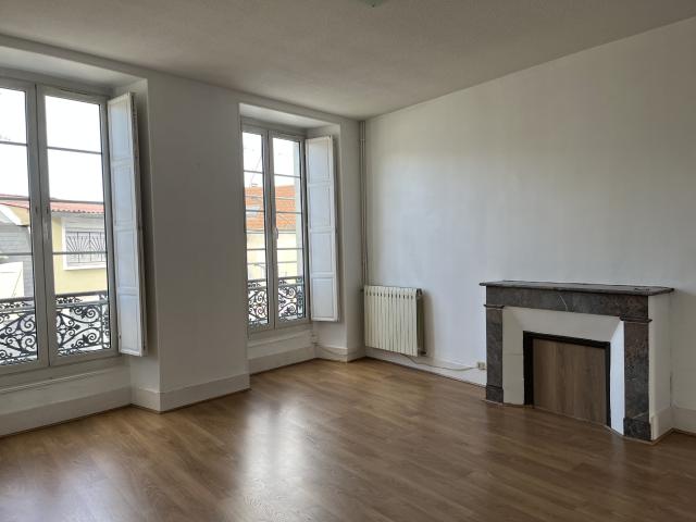 Appartement 5 pièces 161 m²