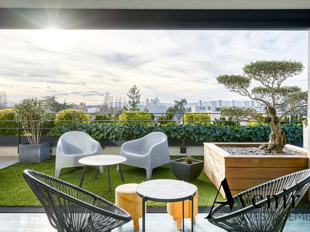 Appartement 5 pièces 162 m²
